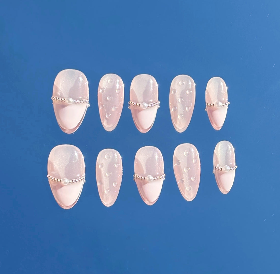 Mini Hills | 100% Handmade Press-On Nails